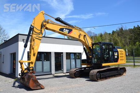 CATERPILLAR 320 EL